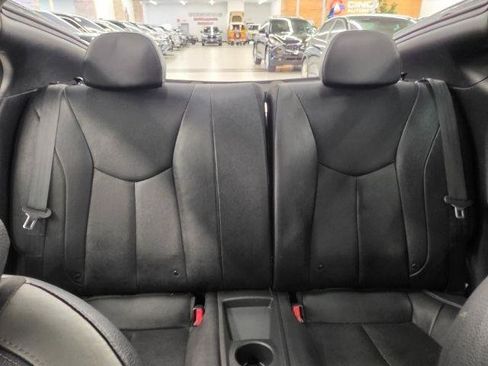 Used 2016 Hyundai Veloster Turbo FWD image 35