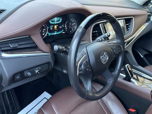 Used 2018 Buick Enclave Avenir w/ Avenir Technology Package image 14