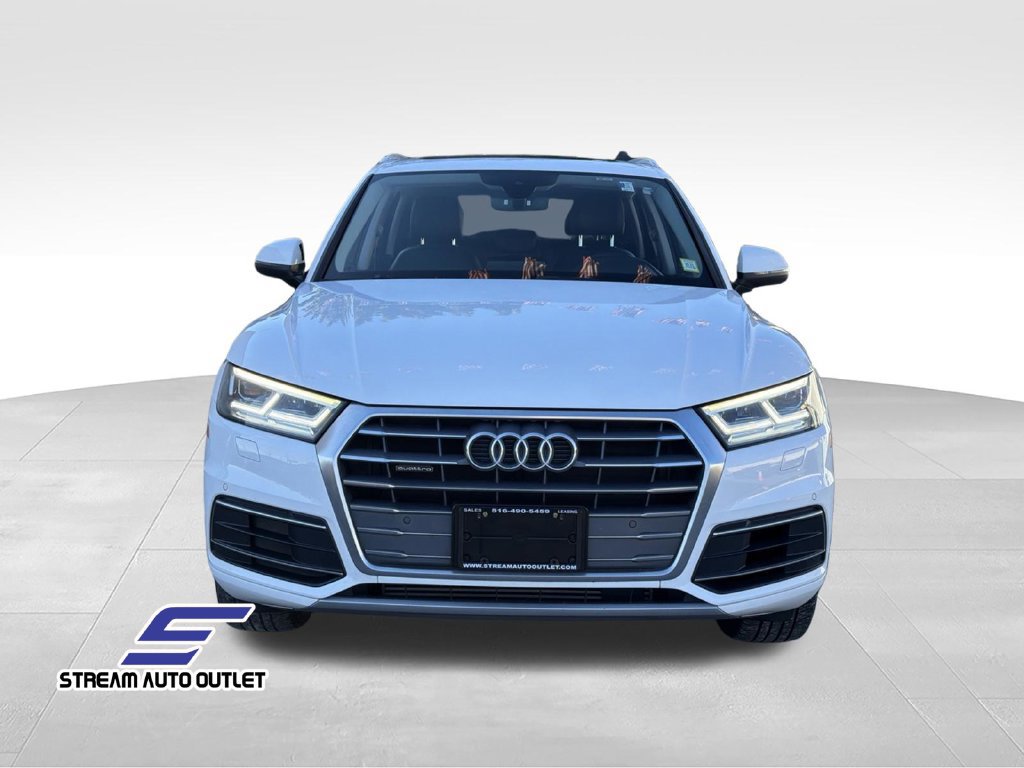 Used 2018 Audi Q5 2.0T Premium Plus w/ Premium Plus Package AWD/4WD image 2