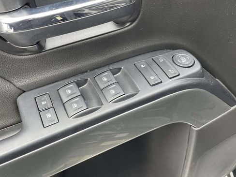 Used 2018 Chevrolet Silverado 1500 LT w/ All Star Edition image 15