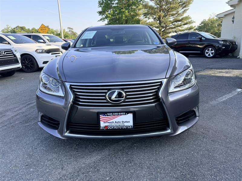 Used 2015 Lexus LS 460 AWD w/ Comfort Package image 2