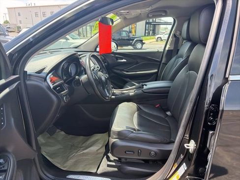Used 2019 Buick Envision Essence FWD image 10