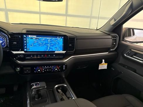 New 2026 Chevrolet Silverado 1500 RST w/ Safety Package AWD/4WD image 30