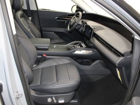 New 2026 Lincoln Nautilus Premier w/ Equipment Group 102A AWD/4WD image 27