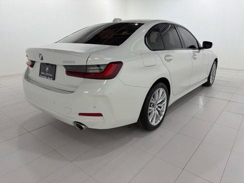 Certified 2023 BMW 330i xDrive Sedan image 5
