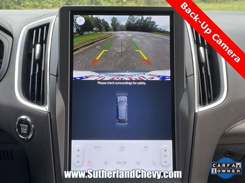 Used 2024 Ford Edge Titanium image 29