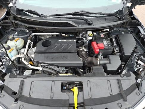 Used 2024 Nissan Rogue SV image 12
