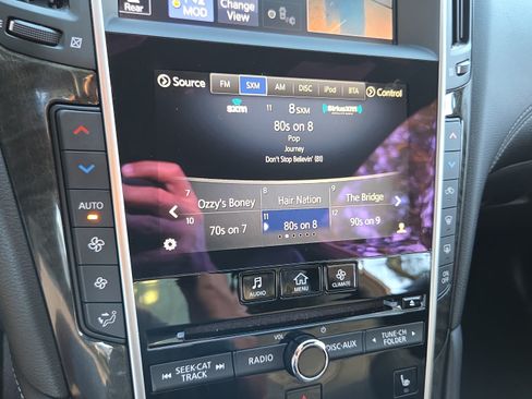 Used 2017 INFINITI Q60 3.0t w/ Premium Plus Package 3.0T RWD image 26