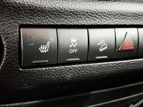 Used 2013 Jeep Wrangler Unlimited Sahara w/ Connectivity Group AWD/4WD image 19