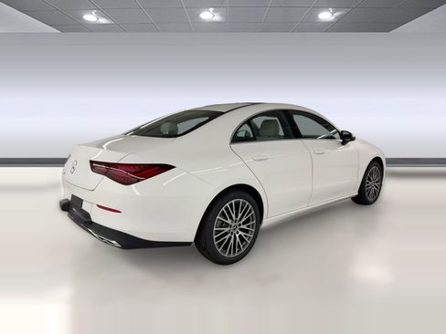 New 2026 Mercedes-Benz CLA 250 image 9