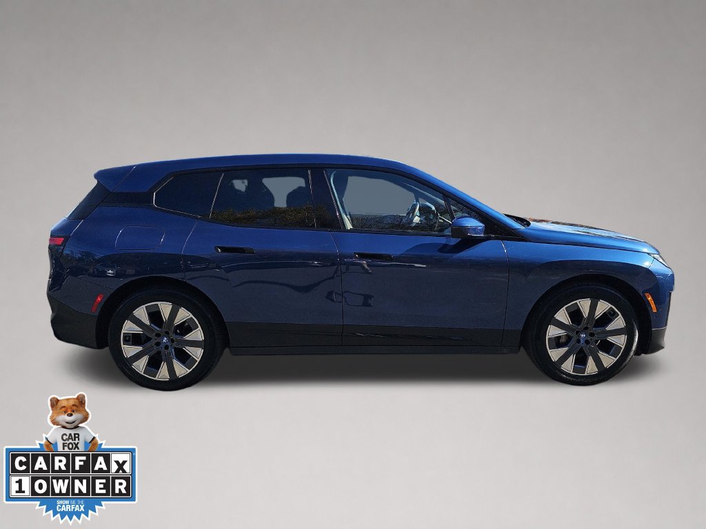 Used 2024 BMW iX xDrive50 w/ Convenience Package AWD/4WD image 3