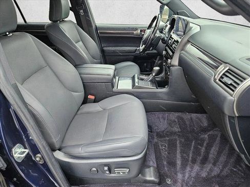 Used 2022 Lexus GX 460 Premium w/ Premium Plus Package image 24