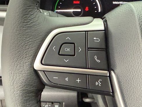 New 2026 Toyota Sienna XLE image 11