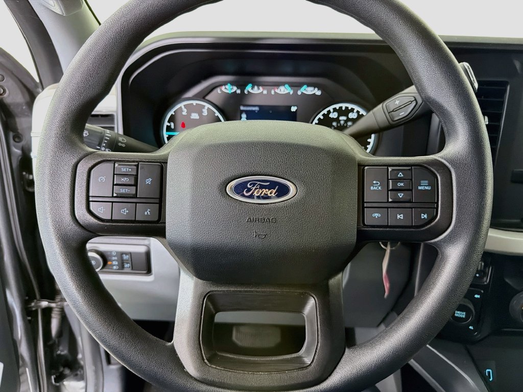 Used 2025 Ford F250 XLT w/ 360-Degree Camera Package AWD/4WD image 15