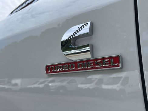 Used 2025 RAM 2500 Laramie image 36