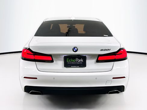Used 2022 BMW 530i w/ Convenience Package RWD image 7