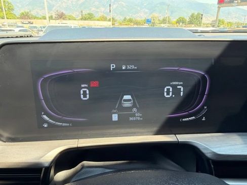Certified 2025 Kia Telluride EX X-Line AWD/4WD image 15