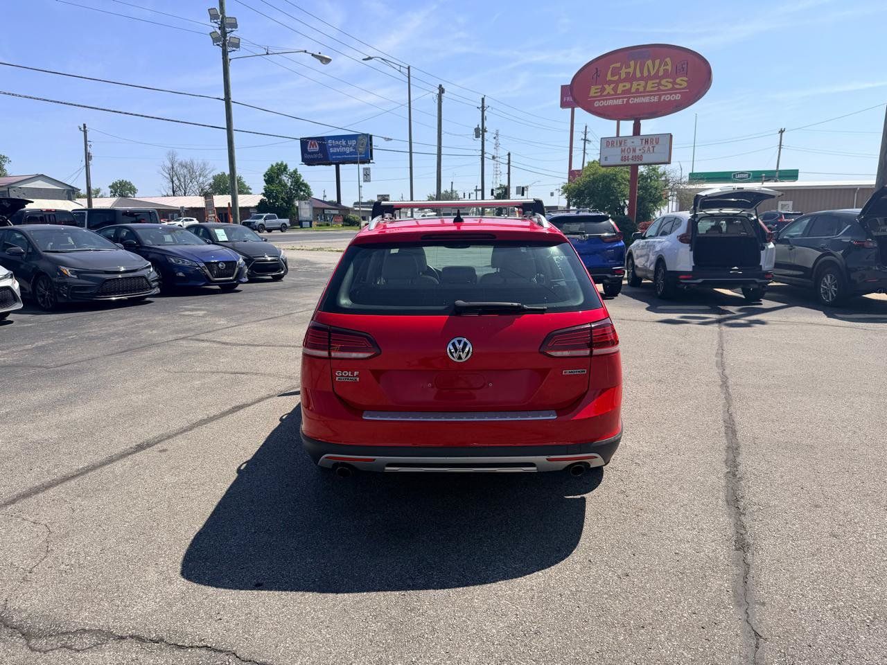 Used 2019 Volkswagen Golf Alltrack SE AWD/4WD image 9