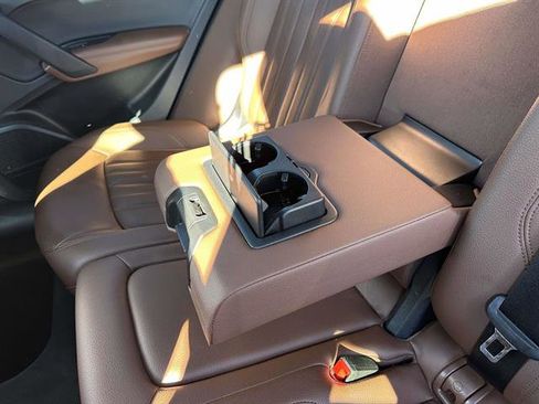 Used 2020 Audi Q5 2.0T Premium Plus w/ Premium Plus Package image 11