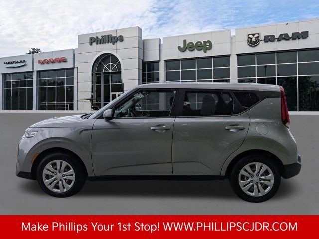 Used 2022 Kia Soul LX FWD image 6
