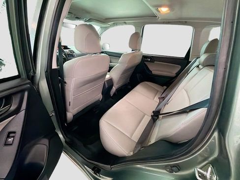 Used 2015 Subaru Forester 2.5i Limited image 24