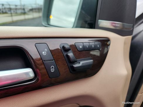 Used 2014 Mercedes-Benz ML 350 4MATIC image 23