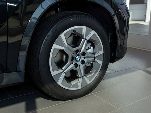 New 2025 BMW X1 xDrive28i w/ Technology Package image 6