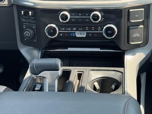 Used 2024 Ford F150 Lariat w/ Tow/Haul Package AWD/4WD image 14