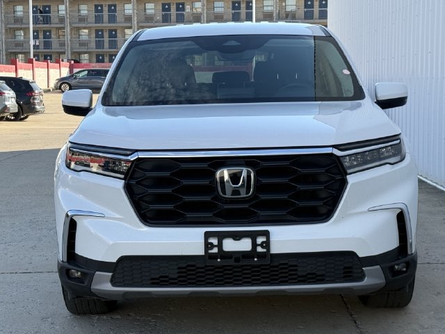 Used 2025 Honda Pilot EX-L image 6