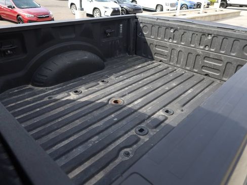 Used 2022 Ford F350 Lariat w/ Tremor Off-Road Package AWD/4WD image 21