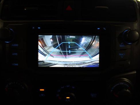 Used 2015 Toyota 4Runner SR5 Premium AWD/4WD image 18