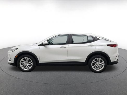 Used 2025 Buick Envista Preferred FWD image 4