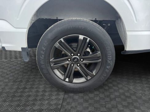 Used 2022 Ford F150 XLT w/ Equipment Group 302A High image 14