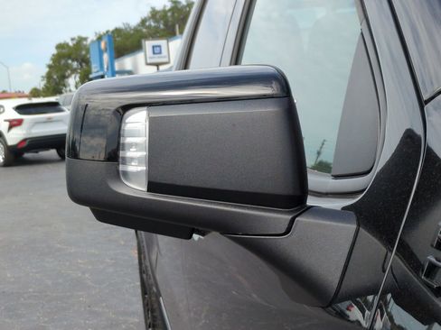 New 2026 Chevrolet Silverado 1500 High Country w/ Midnight Edition AWD/4WD image 12