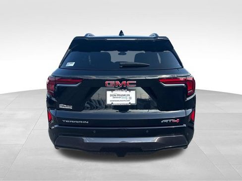 Used 2026 GMC Terrain AT4 AWD/4WD image 4