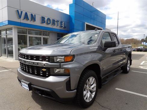 Certified 2021 Chevrolet Silverado 1500 Custom image 1