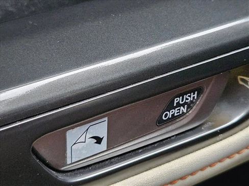 Used 2023 Lexus NX 250 FWD w/ Towing Package (2000 Lbs) image 18