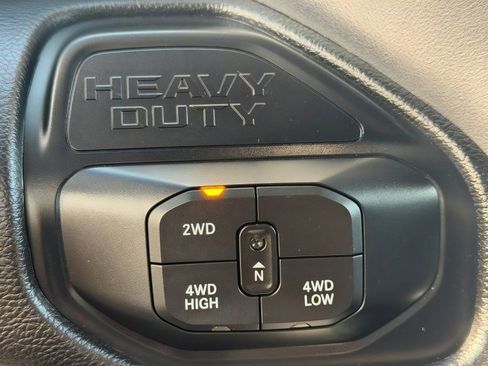 Used 2025 RAM 2500 Laramie w/ Night Edition AWD/4WD image 28