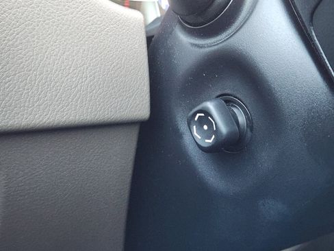 Used 2017 Lexus GX 460 image 21