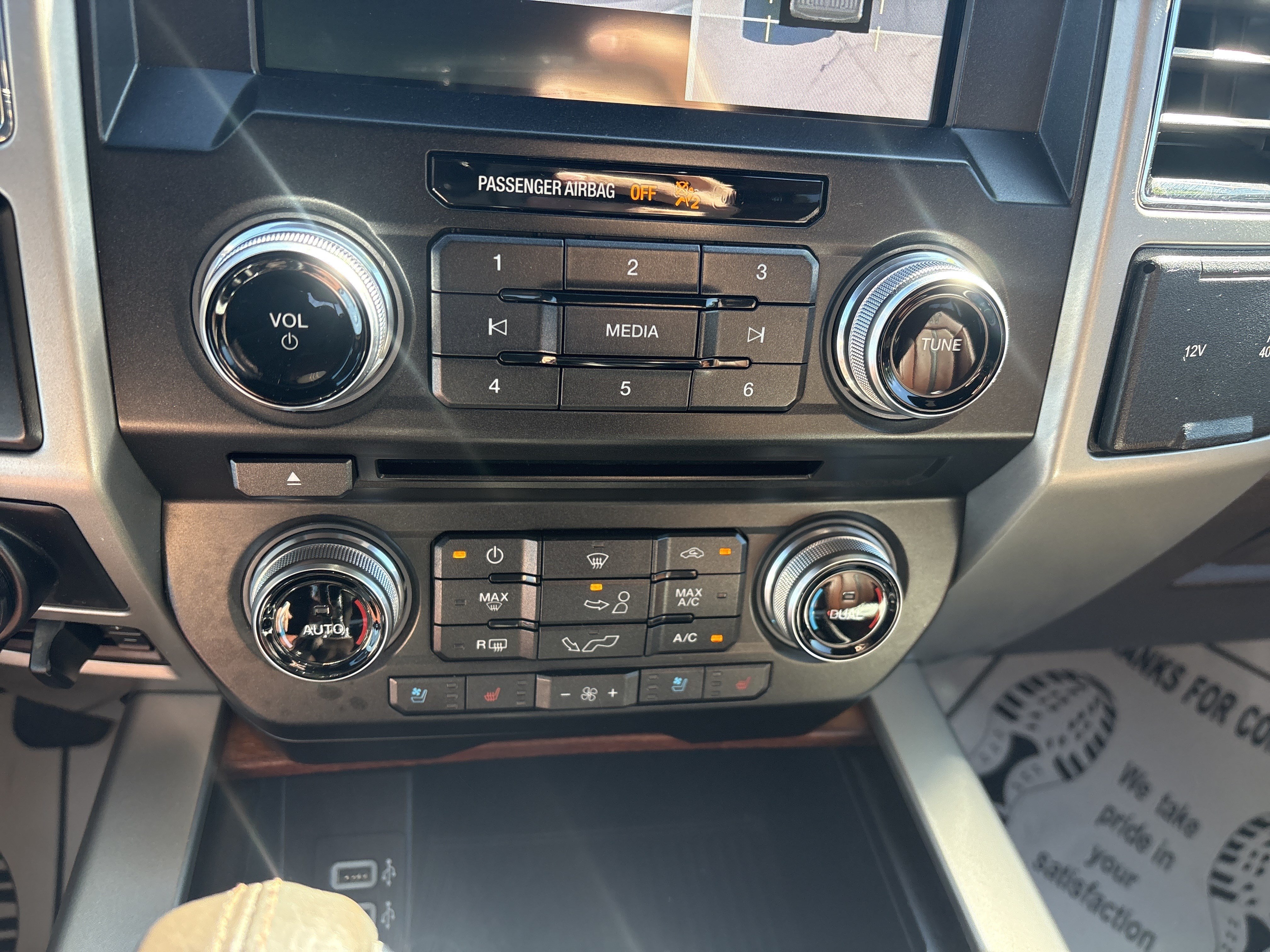Used 2018 Ford F150 King Ranch w/ Equipment Group 601A Luxury AWD/4WD image 24
