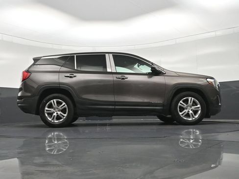 Used 2019 GMC Terrain SLE FWD image 28