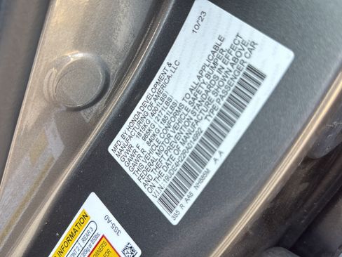 Used 2024 Acura Integra FWD image 29