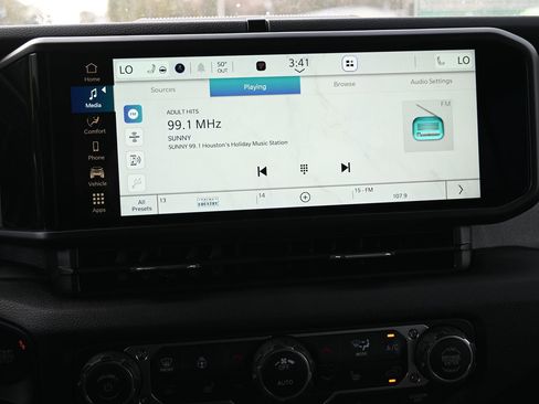 New 2025 Jeep Wrangler Sport S image 13