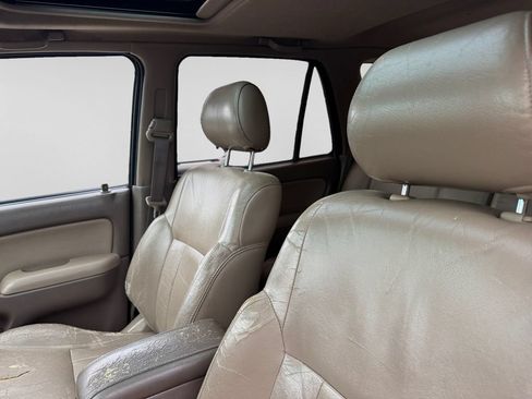Used 2000 Toyota 4Runner Limited AWD/4WD image 19