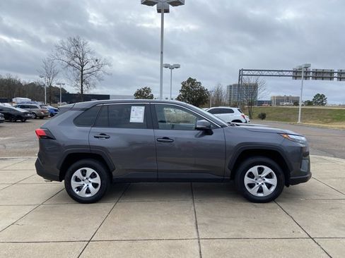 Used 2025 Toyota RAV4 LE image 12