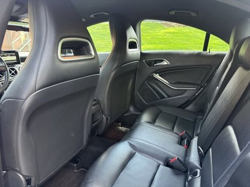 Used 2014 Mercedes-Benz CLA 250 4MATIC image 23