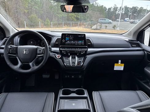 New 2026 Honda Odyssey Elite image 14