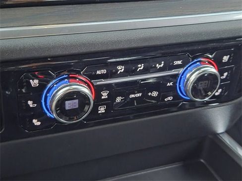 New 2026 GMC Sierra 1500 SLT w/ SLT Premium Plus Package image 18