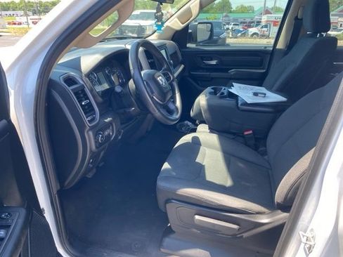 Used 2019 RAM 1500 Tradesman AWD/4WD image 10
