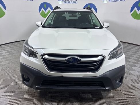 Certified 2022 Subaru Outback Premium image 2